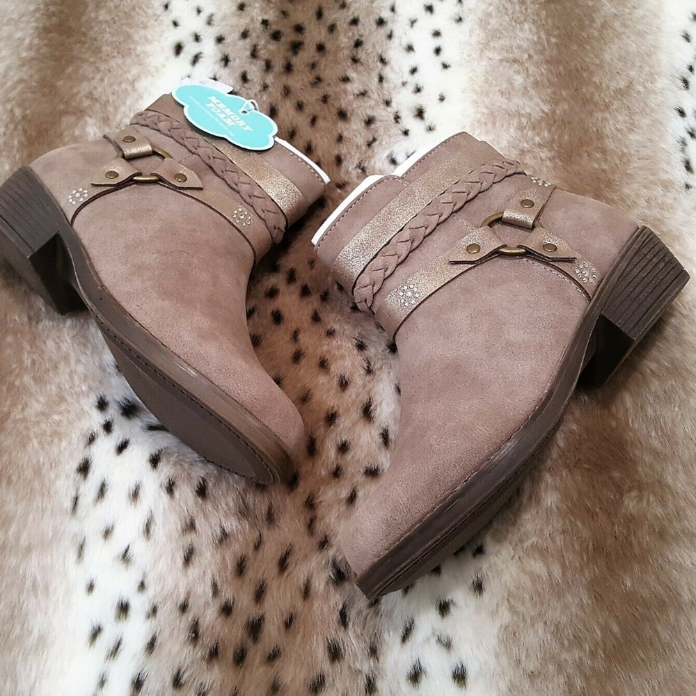So Authentic American Heritage Girl Dakota Boots - Picture 2 of 4